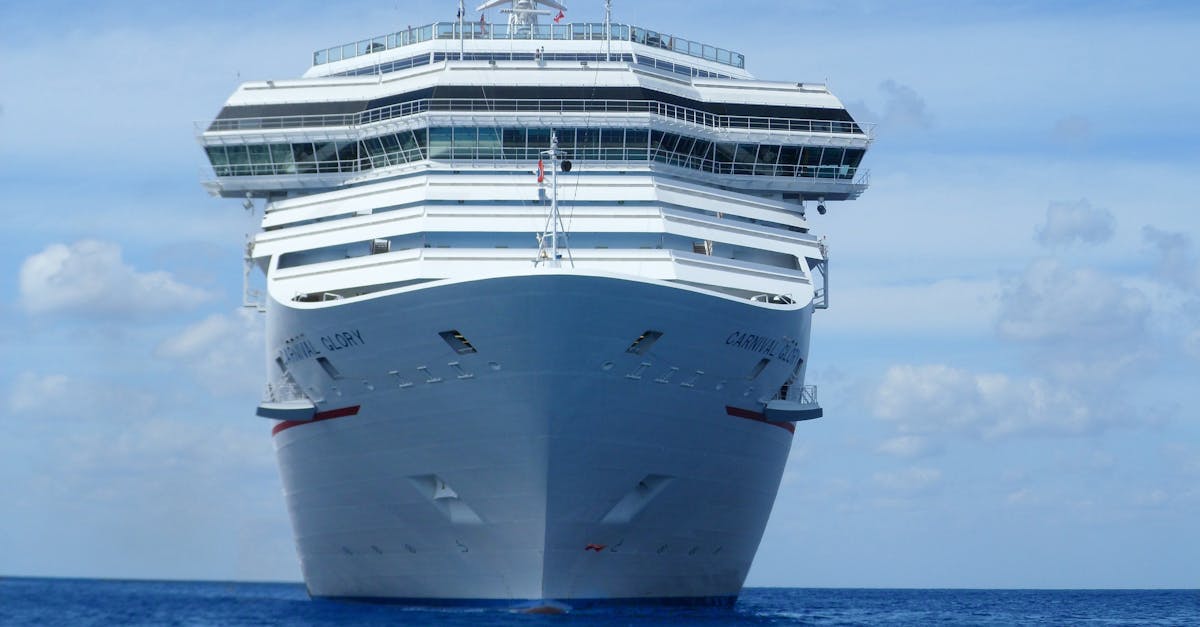 découvrez tout sur les navires : types, histoire, fonctionnement et voyages en mer. explorez le monde maritime avec nos informations complètes sur les ships.