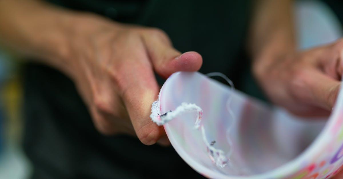 personnalisez votre messagerie vocale pour une communication claire et professionnelle avec des options flexibles adaptées à vos besoins.