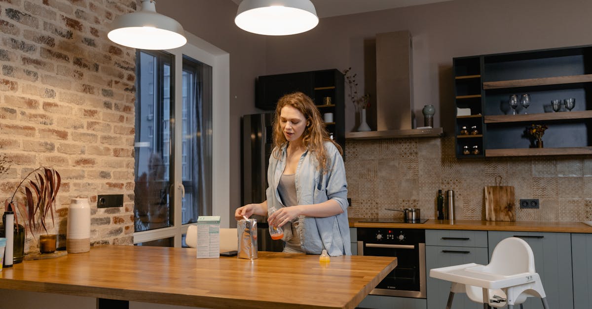 découvrez le rôle et l'impact des femmes en formule 1, leur parcours, leurs défis et leurs réussites dans ce sport motorisé d'élite.